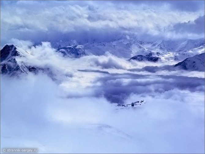 На склонах потухшего вулкана (Горные лыжи/Сноуборд, эльбрус, потухший вулкан, горы, горные лыжи, фото Эльбруса, отдых)