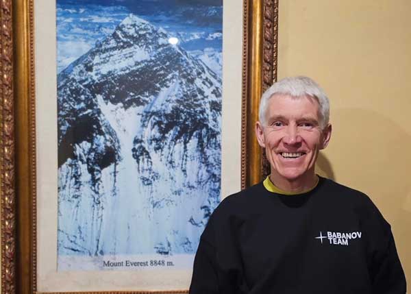 Валерий Бабанов попытается стать самым старшим на Эвересте без кислорода (Альпинизм)