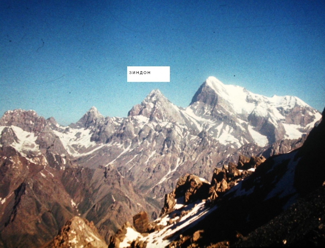 Сказ  об  упавшем  со  скалы  баране  и  альпинистах  сомневающихся... (Альпинизм, ущелье арг, днепропетровские сборы, 1979год)