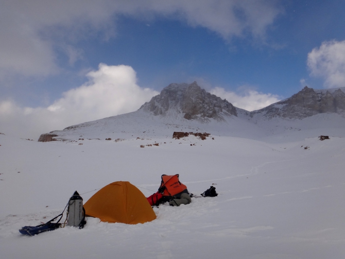 Зима,холода ,Ерыдаг 2013 (Альпинизм, одесса, маршрут андреева, red point, ред поинт)