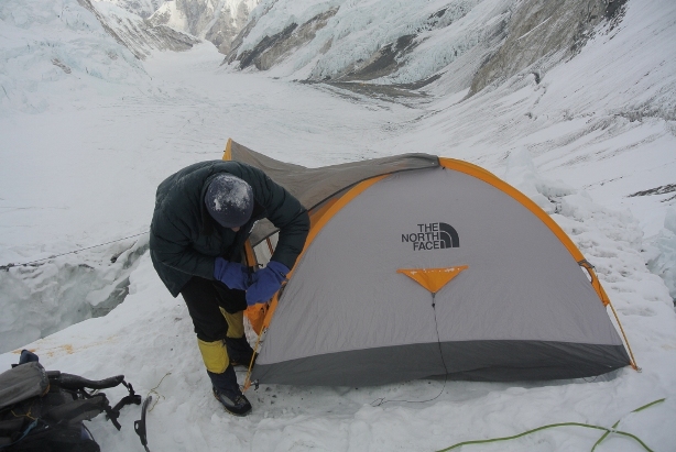 Денис Урубко и Алексей Болотов на Эвересте. Хроники за последние дни (Альпинизм, экспедиции, горы)