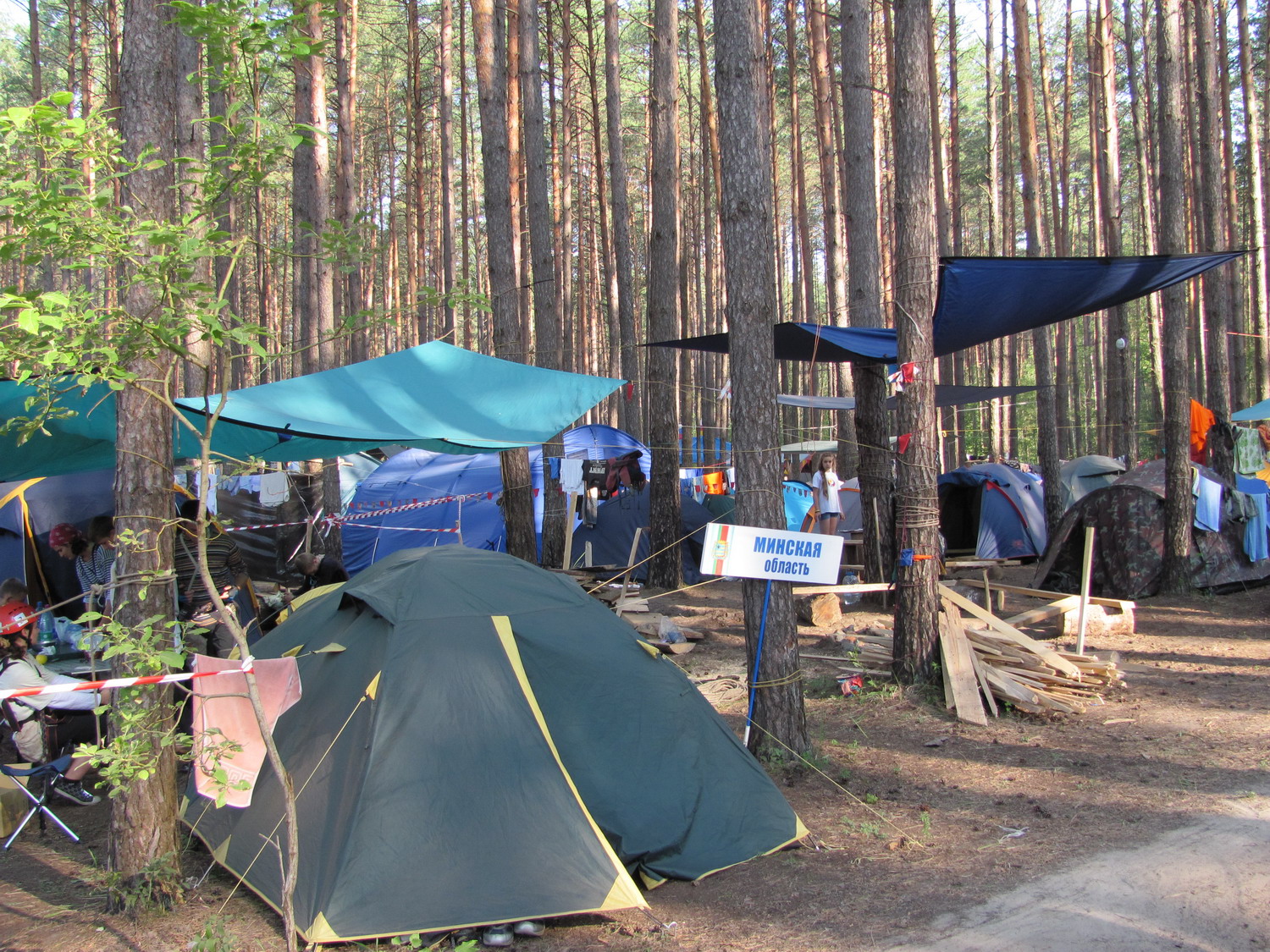 Организация палаточного лагеря. Палаточный лагерь. Детский палаточный лагерь. Детский лагерь палаточного типа.