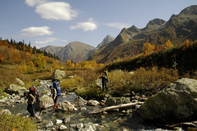 Приглашаю в горный поход 2 кс по Западному Кавказу осенью 2013г. (Горный туризм, приглашаю в поход, осень 2013, западный кавказ)