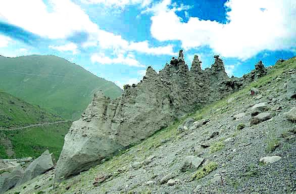 Каменное зодчество Эльбруса.