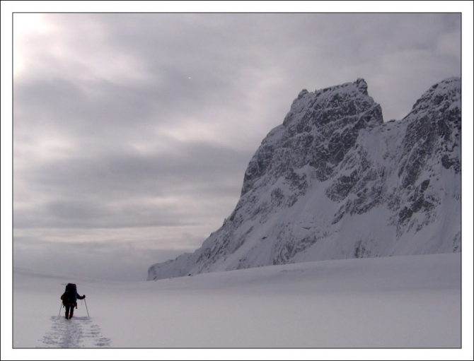 Верхне-Ангарский Хребет 2008. Лыжный поход Саратовской группы. Фотоальбом. (Ски-тур, лыжный туризм)