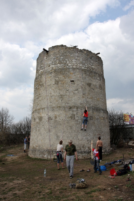 Фотки с субботника на башне (башня, троицк, троицкая башня, фото)