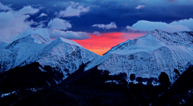 "Гора - это небо, покрытое камнем и снегом..." (фотоотчет, творчество, красная поляна)