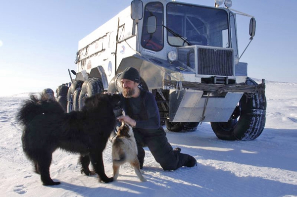 На машинах к Северному полюсу: приключения с белыми медведями и собаками!.. (Путешествия, северный полюс, экспедиции, демченко, арктика)