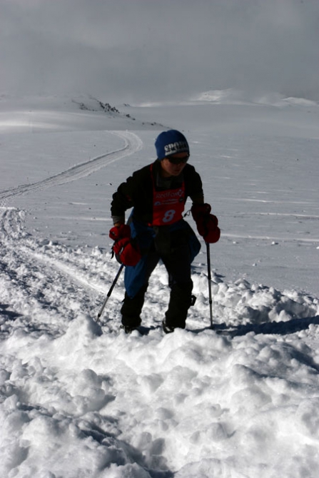 Red Fox Elbrus Race: и они как ломанутся:, Снегоступинг, эльбрус, гонка, забег, гарабаши, снегоступы, ски-альпинизм, события)