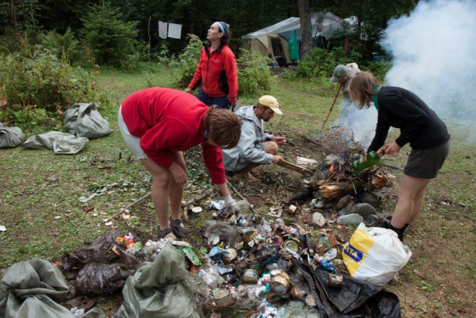 Заводим моду беречь природу. Отчёт об лагере-маршруте "Архыз-чистые горы" (треккинг, мусор, проблема, волонтёрство, волонтёры, свалки)