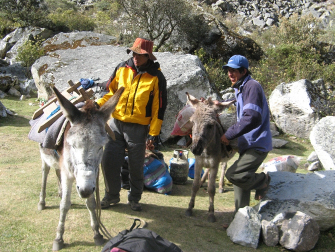 Восхождение на Альпамайо (Alpamayo). 2009г. Отчет о старой поездке (еще раз). (Альпинизм)
