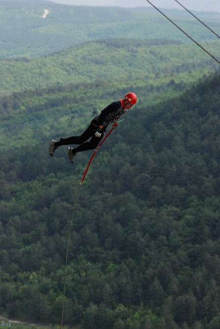 Бахчисарайский экспресс (BASE, ropejumping., первопрыг, рапт, прыжки с верёвкой, прыжки с веревкой, бэйс, роупджампинг, полеты, экстрим, крым)