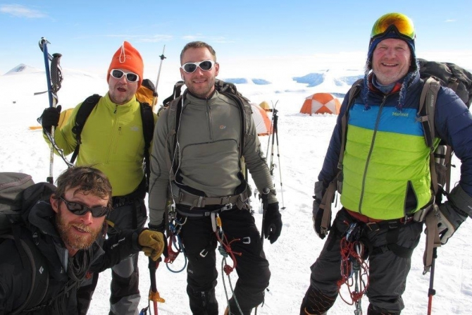 Вечер Клуба 7 Вершин состоится 19 марта. Провожаем на Эверест! Гости: Валерий Розов, Валдис Пельш и другие…. (Альпинизм, клуб 7 вершин, абрамов, 7 вулканов)