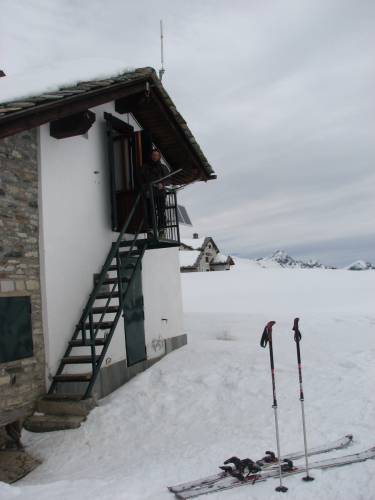 Ски-тур в Итальянских Альпах с 1 по 8 марта 2015 . Gran Paradiso по Северной Стене 4Б - спуск на лыжах по 1Б. (альпы, Gran-Paradiso)