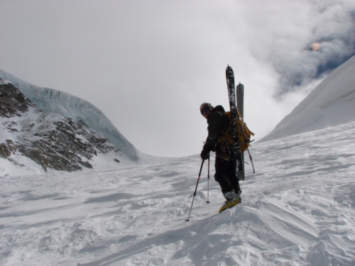 Ски-тур в Итальянских Альпах с 1 по 8 марта 2015 . Gran Paradiso по Северной Стене 4Б - спуск на лыжах по 1Б. (альпы, Gran-Paradiso)