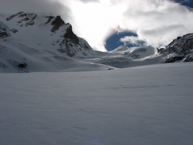 Ски-тур в Итальянских Альпах с 1 по 8 марта 2015 . Gran Paradiso по Северной Стене 4Б - спуск на лыжах по 1Б. (альпы, Gran-Paradiso)