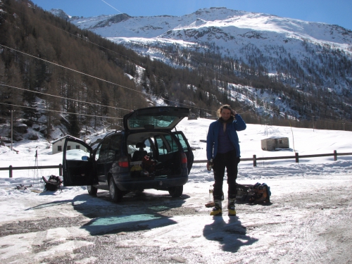 Ски-тур в Итальянских Альпах с 1 по 8 марта 2015 . Gran Paradiso по Северной Стене 4Б - спуск на лыжах по 1Б. (альпы, Gran-Paradiso)