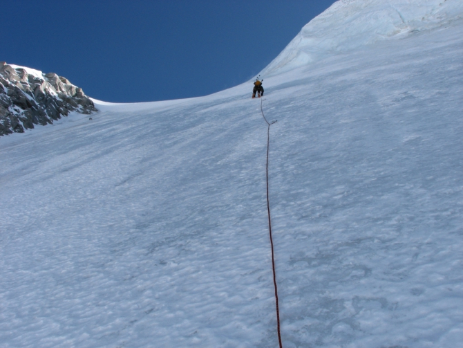 Ски-тур в Итальянских Альпах с 1 по 8 марта 2015 . Gran Paradiso по Северной Стене 4Б - спуск на лыжах по 1Б. (альпы, Gran-Paradiso)