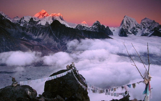Весенние экспедиции в Гималаи: небольшой обзор (Альпинизм, эверест, макалу, манаслу)