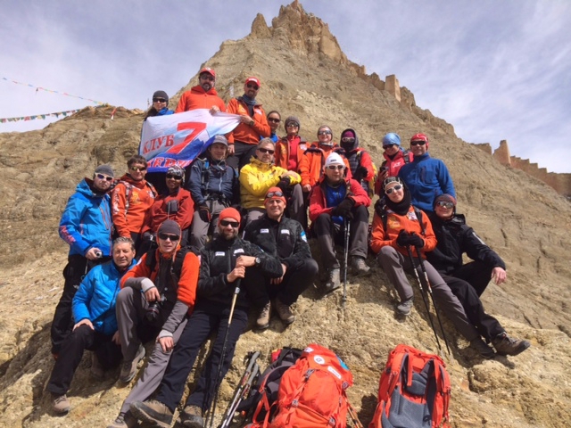 Экспедиция Клуба 7 Вершин на Эверест прибыла в базовый лагерь. Год 2015 – пресс-релиз (Альпинизм, клуб 7 вершин, экспедиция на эверест, александр абрамов)