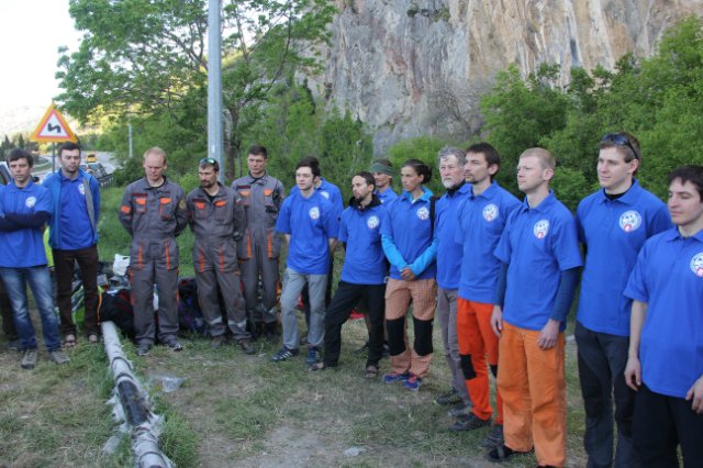 Севастопольские спасатели получили подарок (Альпинизм)