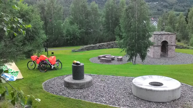 Бомж-велотур по Норвегии. Чем дальше, тем прикольнее (норвегия, бомж трип, морозова, лебедь)