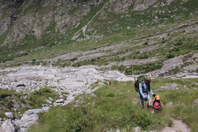 В альплагере с ребенком: отдых или мазохизм (Горный туризм, горы, дети, безенги)