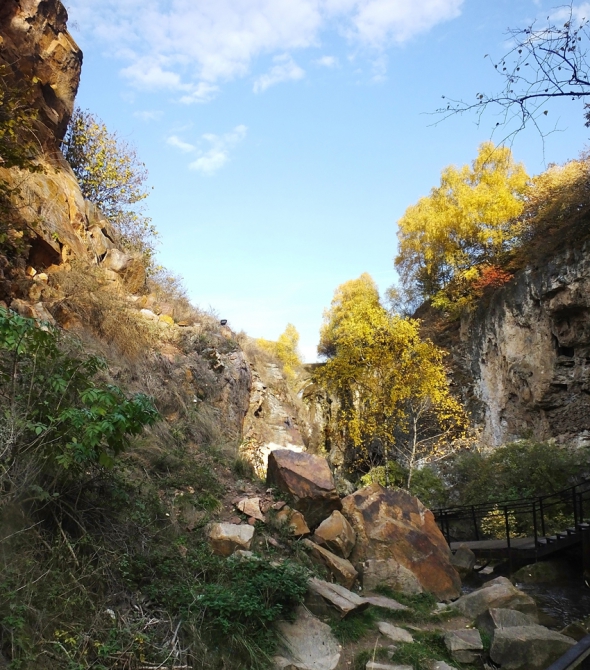 Осень на Медовых водопадах.