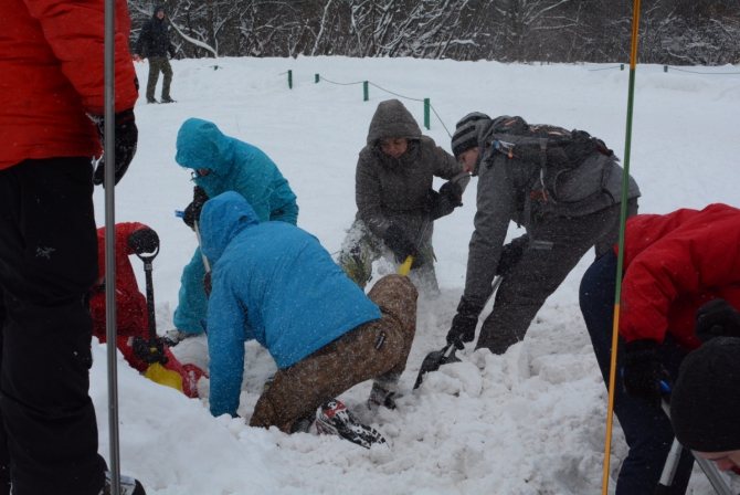 Фотоотчет о тренировке по спасению в лавинах 16-17 января 2016 года. (Горные лыжи/Сноуборд, лавинная безопасность, веденин, школа)