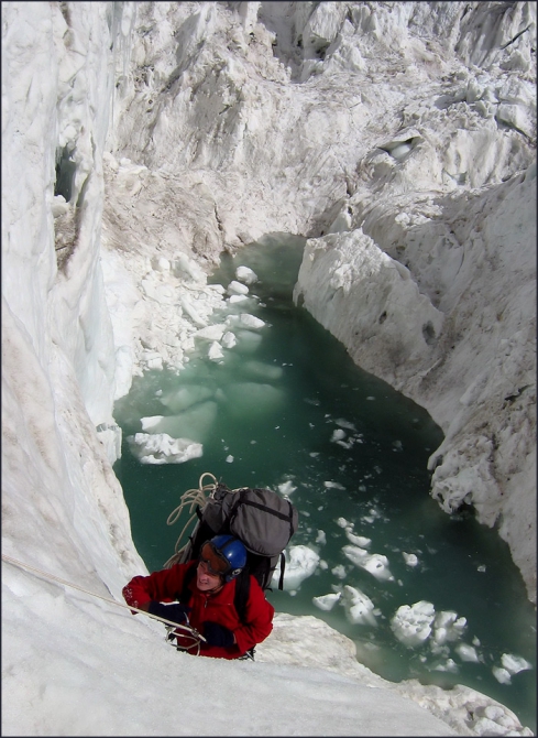 Страшный сон альпиниста - утонуть на высоте 5000 м (фотоконкурс, риск, каракорум, ледник)
