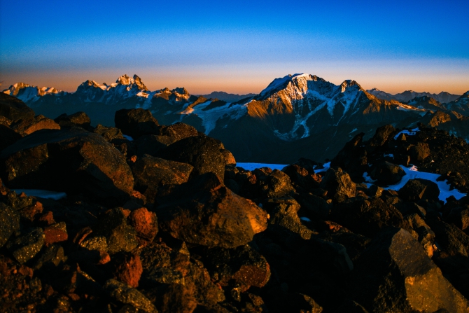 Веселый сентябрь на Эльбрусе. X International Elbrus Race (2015). (Скайраннинг, skyrunning, скайраннинг, фото, никто не читает тэги)