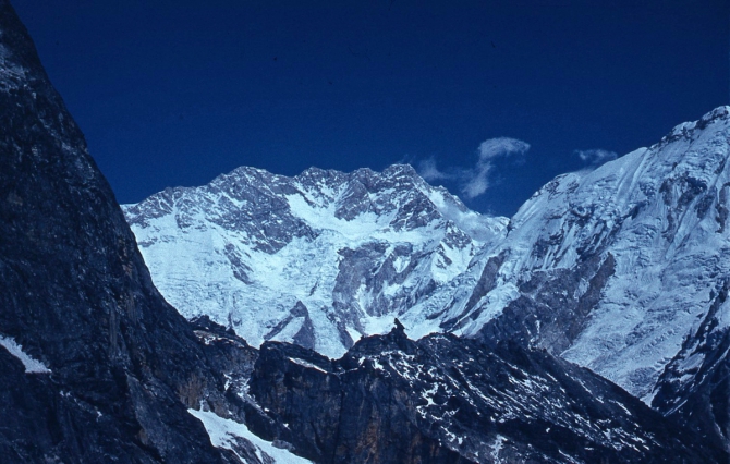 Гималайский маскарад. Траверс Канченджанги (Альпинизм)