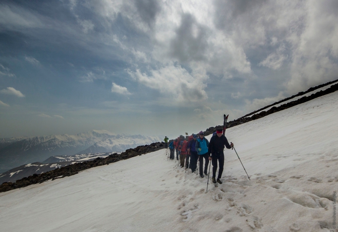 Восхождение на Демавенд, Иран, май 2016, отчет. (Альпинизм, вулкан, фото, ЭкстримГид, брошеван, broshevan, iran)