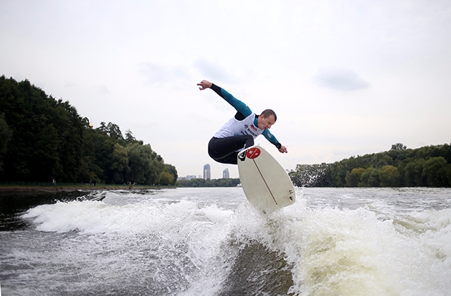 Открытый чемпионат Москвы по вейкбордингу – проведи День города на воде (Вода)
