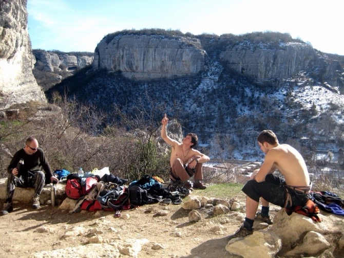 V ежегодный семинар по подготовке спортивных скалолазных маршрутов в Крыму. (Скалолазание, BahchiCamp, альпиндустрия, petzl, бахчисарай, climbing, crimea)