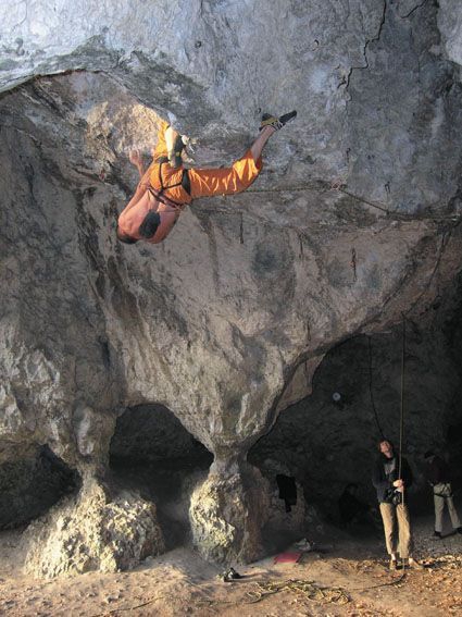 Девятка в Мамонтовой пещере (Скалолазание, 9а, польша)