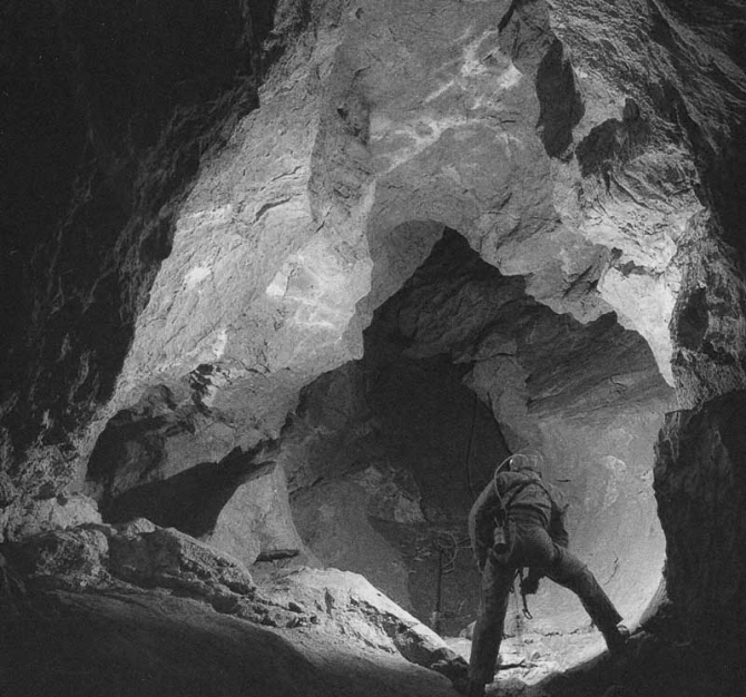 Пещера Торгашинская за 12 часов в стиле fast & light (Спелеология, красноярск)