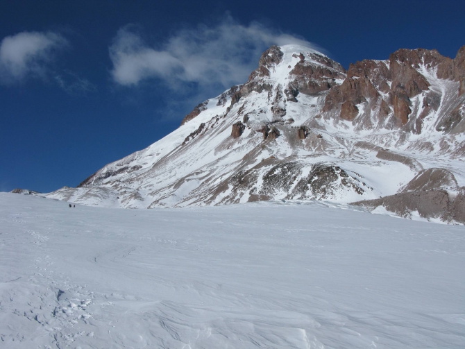 Первое восхождение на Казбек в 2009 - есть вершина! (Альпинизм, зима, грузия)