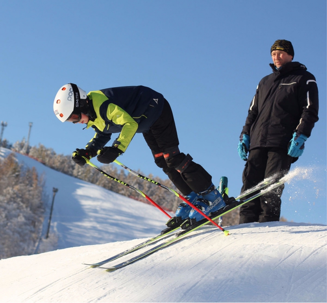 12–21 ноября в ГЛЦ &quot;Абзаково&quot; пройдет тренировочный сбор для горнолыжников 2006-09 гг.р. Осталось 4 места.