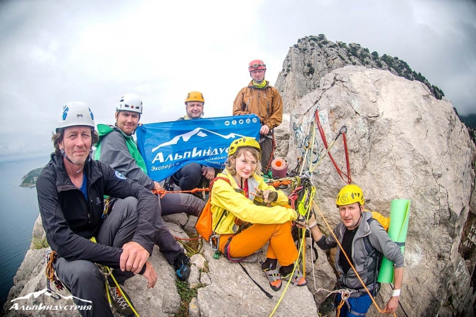 Первый выезд Горного клуба АльпИндустрия: скальный альпинизм в Крыму (Горный клуб АльпИндустрия, горная школа, малые горы)
