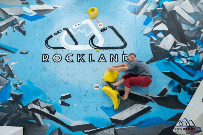 Скалодром Rockland в Томске. (Скалолазание, скалолазание, копытов, Tomskclimb, боулдеринг, болдерфест)