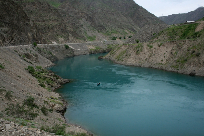 И еще про парапланеризм в Кыргызстане. Сары-Булак. Новое летное место на Юге (Путешествия)