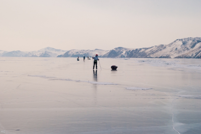 По самому большому катку в мире. Коньковый поход по Байкалу в феврале-марте 2018 (Туризм, ольхон, лед, коньки)