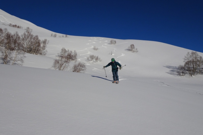 Домбай, солнце, снег, лыжи... (Ски-тур, ски-тур, Семёнов Баши)