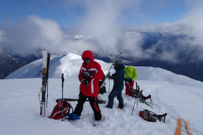 Наши февральские ски-туровские путешествия по Теберде и Домбаю (теберда, домбай, роман губанов, ски-тур.Алибек, джаловчат, Бу-Ульген)