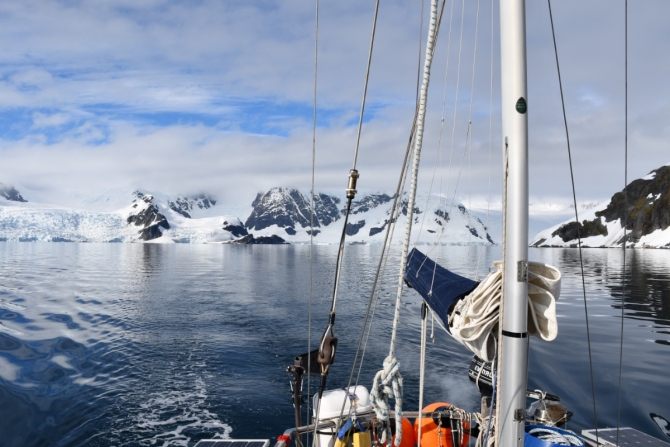 Антарктика под парусом. 4 минуты вдохновения (Путешествия, outdoor, ледники, яхтинг, шторм, мечта)