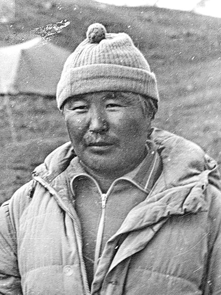 История Киргизского альпинизма. ()