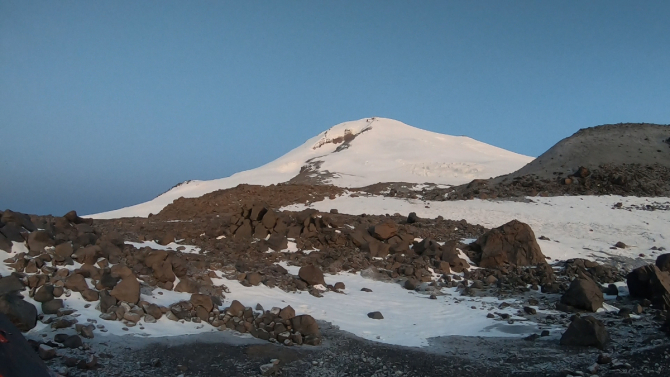 Бирджалычиран - один из восточных ледников Эльбруса. (Горный туризм)