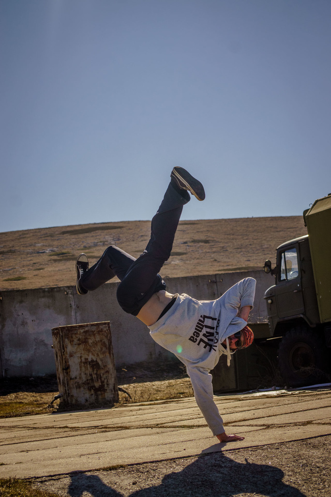 Бездонка 2019: Highline над крымской карстовой воронкой (Слэклайн)