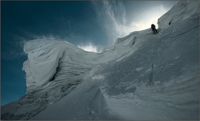 Фотовыставка о легендарных альпинистах «Разумеется… это невозможно» (Альпинизм)